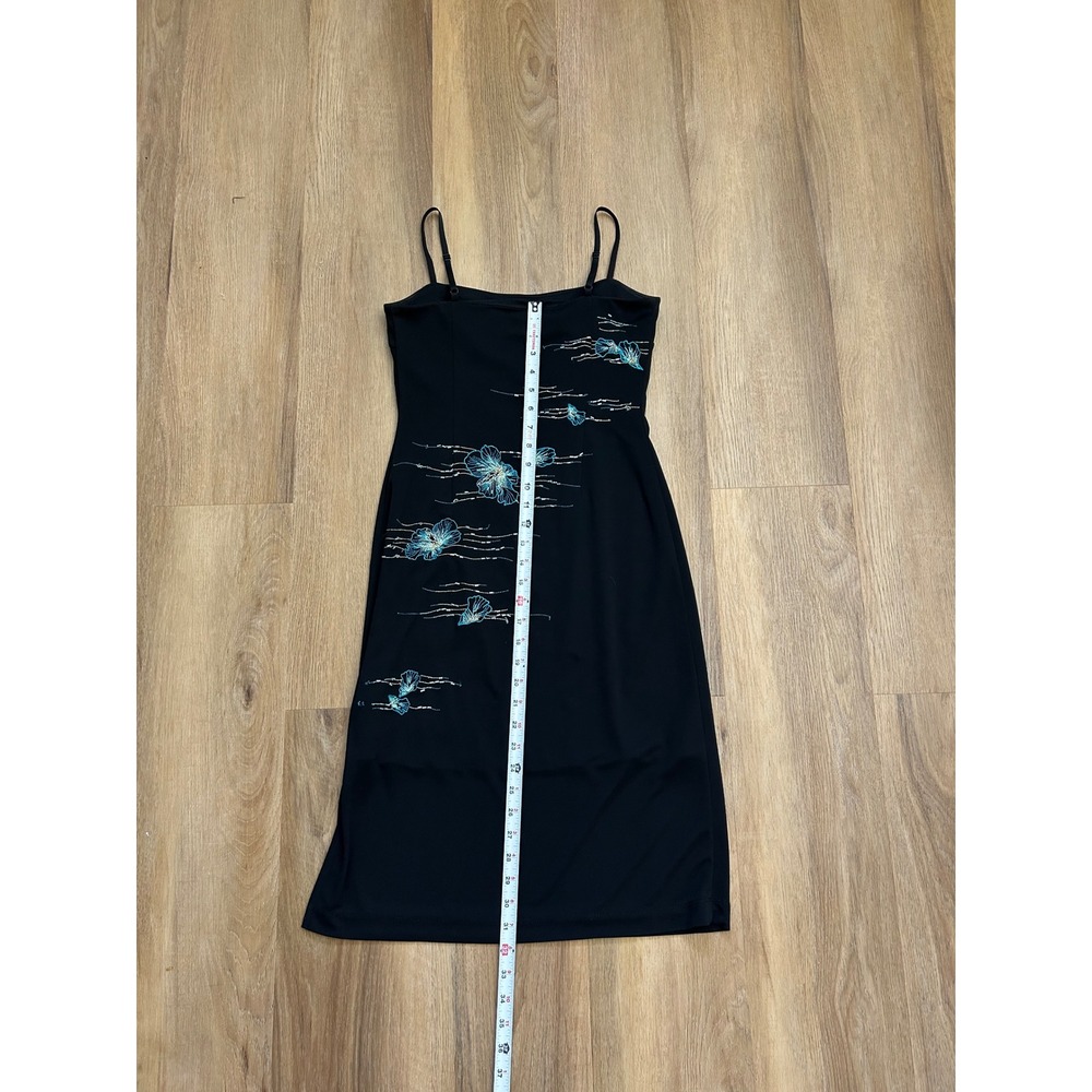 BCBGMAXAZRIA‎ vtg Beaded Floral Embroidered Dress 6 Midi vacation beach resort - Picture 6 of 6
